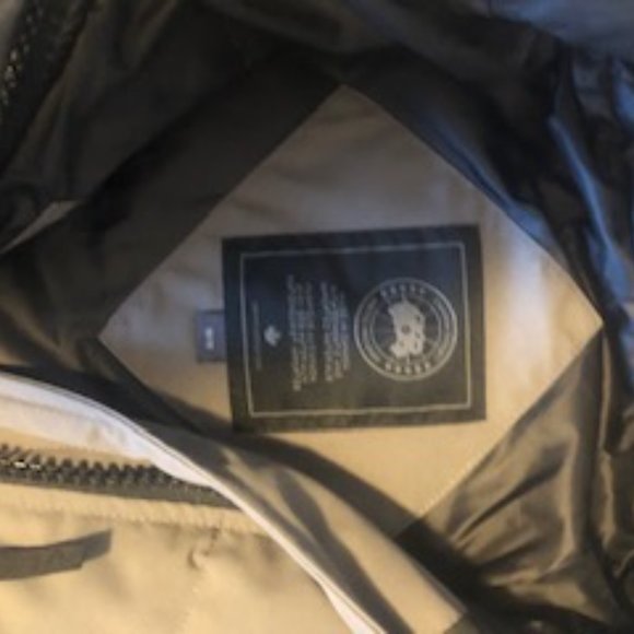 Canada Goose Black Label Lorette Parka - Picture 5 of 6